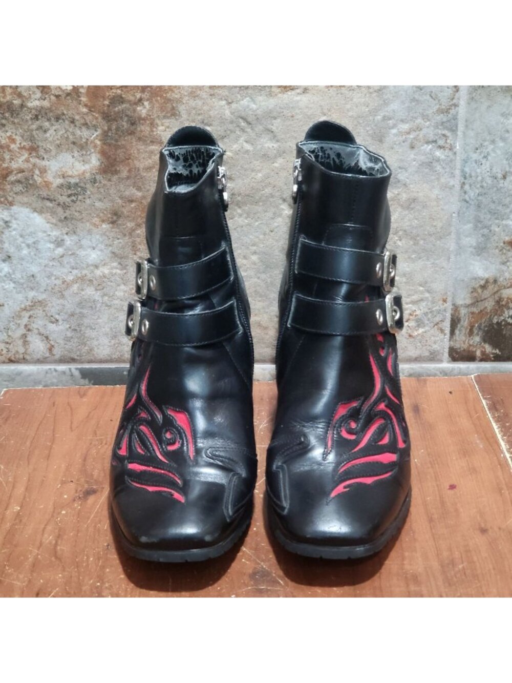 Icon Hella Womens Size 8 Black Leather Ankle Boots Red Flame Motorcycle Riding B
